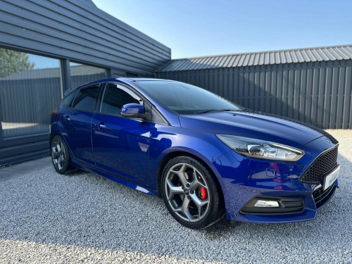 Ford Focus  2.0T EcoBoost ST-3 Euro 6 (s/s) 5dr