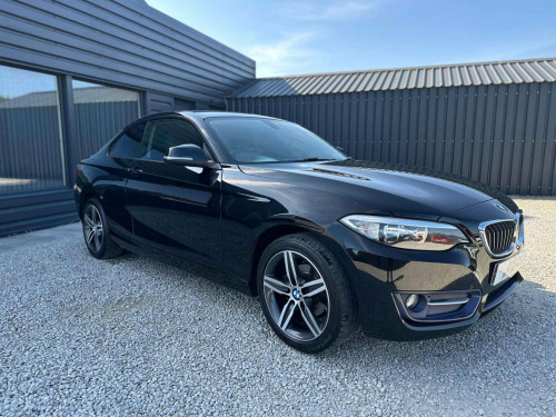 BMW 2 Series  1.5 218i Sport Euro 6 (s/s) 2dr