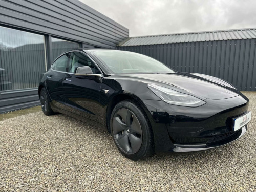 Tesla Model 3  Standard Range Plus Auto RWD 4dr 