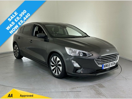 Ford Focus  1.0T EcoBoost Zetec Hatchback 5dr Petrol Manual Eu