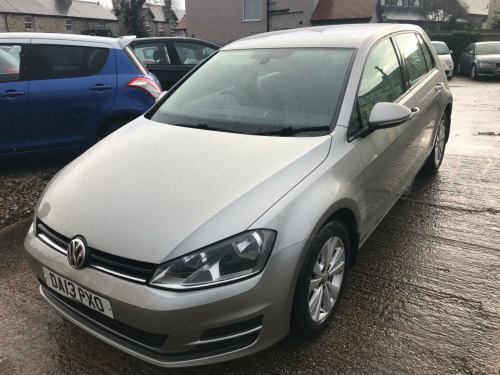 Volkswagen Golf  2.0 TDI BlueMotion Tech SE go