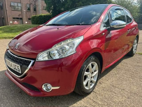 Peugeot 208  1.4 HDi Style Euro 5 3dr