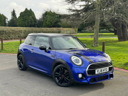 MINI Hatch  1.5 Cooper D Steptronic Euro 6 (s/s) 3dr