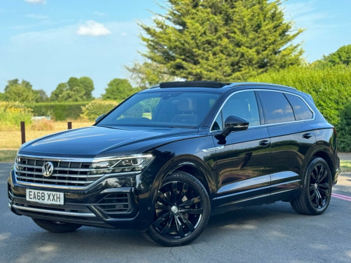 Volkswagen Touareg  3.0 TDI V6 R-Line Tech Tiptronic 4Motion Euro 6 (s/s) 5dr