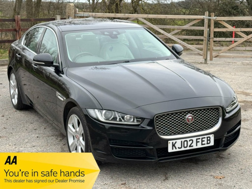 Jaguar XE  2.0d Portfolio Saloon 4dr Diesel Auto AWD Euro 6 (