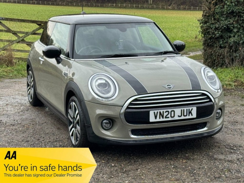 MINI Hatch  1.5 Cooper Exclusive Hatchback 3dr Petrol Manual E 