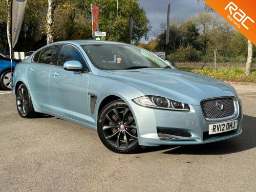 Jaguar XF  3.0 d V6 Luxury Diesel Automatic 5 Door