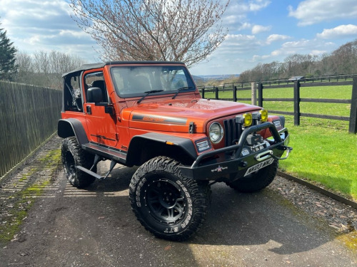 Jeep Wrangler  4.0L GRIZZLY SPORT 3d 174 BHP