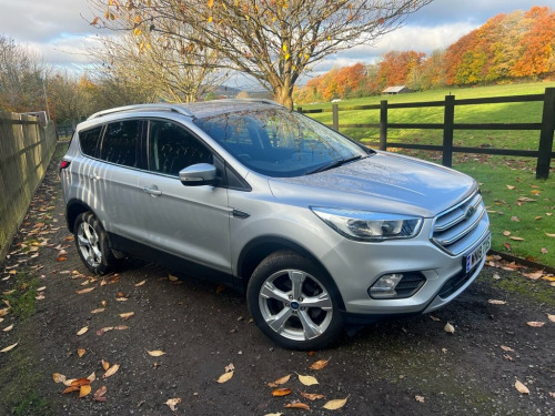 Ford Kuga  1.5L ZETEC 5d 148 BHP ULEZ STUNNING 
