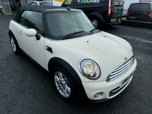 MINI Convertible  1.6 Cooper Convertible 2dr Petrol Steptronic Euro 