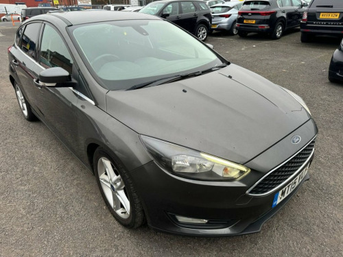 Ford Focus  1.0T EcoBoost Zetec Hatchback 5dr Petrol Manual Eu