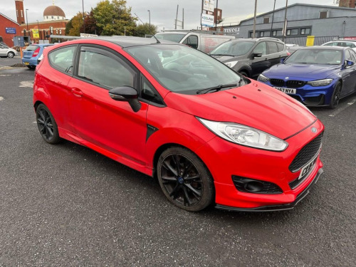 Ford Fiesta  1.0T EcoBoost Zetec S Red Edition Hatchback 3dr Pe