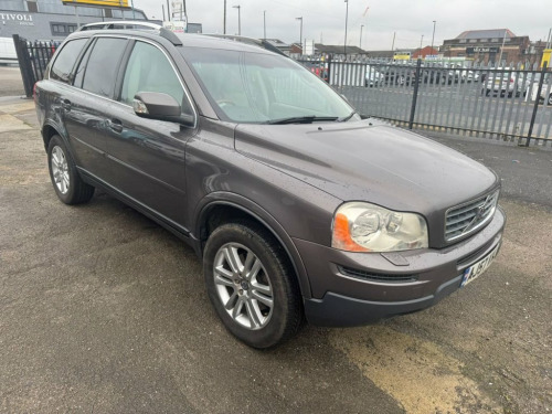 Volvo XC90  2.4 D5 SE Lux SUV 5dr Diesel Geartronic AWD (239 g