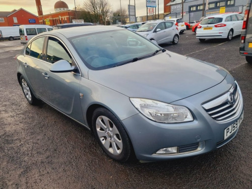 Vauxhall Insignia  2.0 CDTi SRi Hatchback 5dr Diesel Manual Euro 5 (1