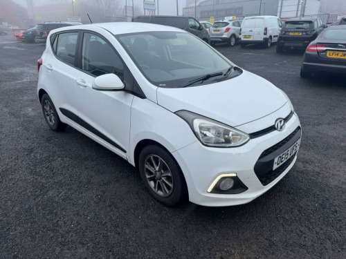 Hyundai i10  1.2 Premium Hatchback 5dr Petrol Auto Euro 5 (87 p