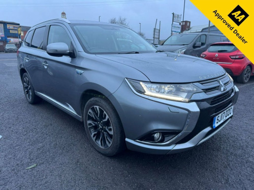 Mitsubishi Outlander  2.0h 12kWh Kotu SUV 5dr Petrol Plug-in Hybrid CVT 