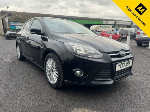 Ford Focus  1.0T EcoBoost Zetec Hatchback 5dr Petrol Manual Eu