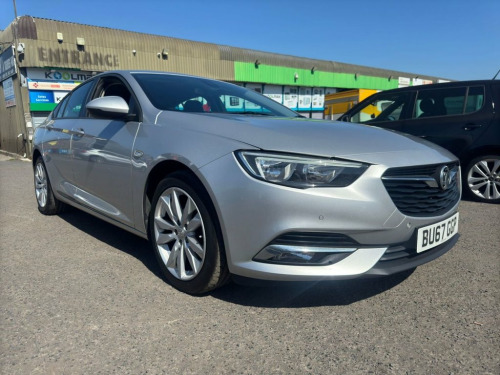 Vauxhall Insignia  1.5i Turbo Design Grand Sport 5dr Petrol Manual Eu