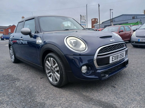 MINI Hatch  2.0 Cooper S Seven Hatchback 5dr Petrol Auto Euro 