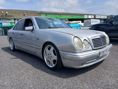 Mercedes-Benz AMG E55 5.4 E55 AMG Saloon 4dr Petrol Automatic (290 g/km,