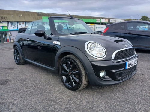 MINI Convertible  2.0 Cooper SD Convertible 2dr Diesel Auto Euro 5 (