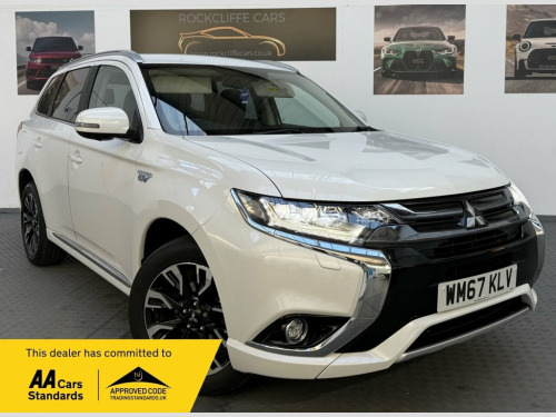 Mitsubishi Outlander  2.0h 12kWh 4h SUV 5dr Petrol Plug-in Hybrid CVT 4W