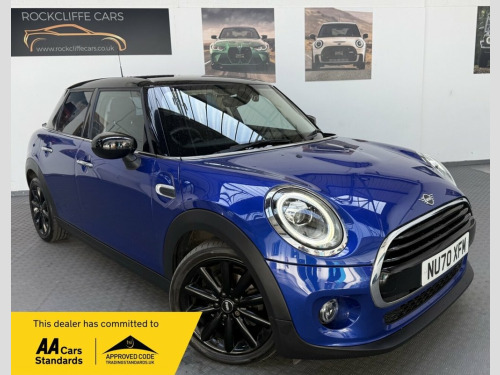 MINI Hatch  1.5 Cooper Classic Hatchback 5dr Petrol Manual Eur