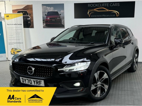 Volvo V60  2.0 T5 Plus Estate 5dr Petrol Auto AWD Euro 6 (s/s