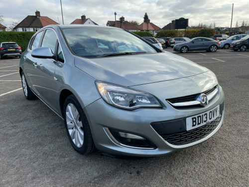 Vauxhall Astra  1.6 16v Elite Auto Euro 5 5dr