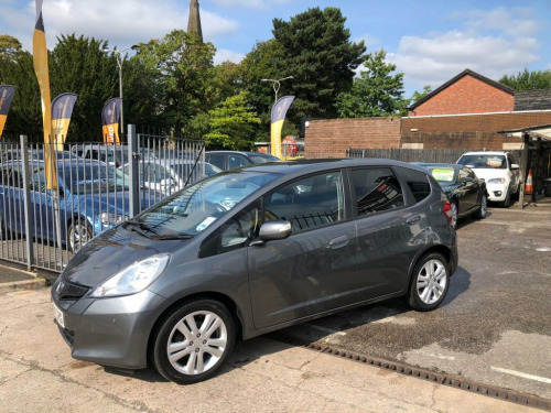 Honda Jazz  1.3 I-VTEC ES PLUS 5d 99 BHP