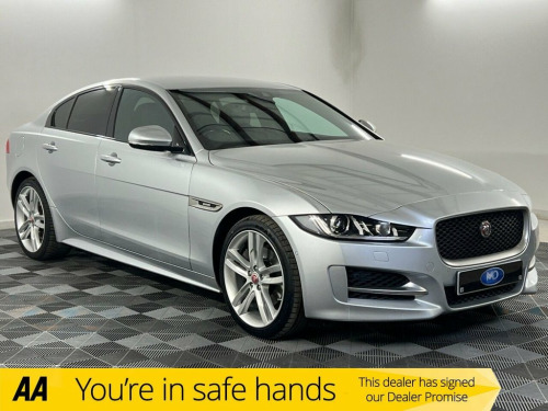 Jaguar XE  2.0d R-Sport Saloon 4dr Diesel Auto AWD Euro 6 (s/