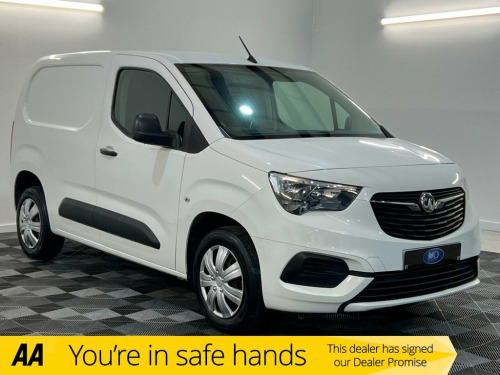Vauxhall Combo  1.6 Turbo D 2300 Sportive Panel Van 4dr Diesel Man