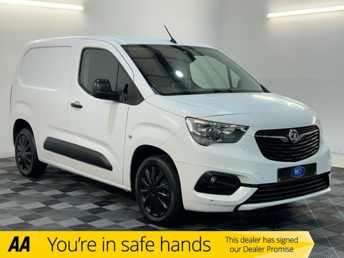 Vauxhall Combo  1.5 Turbo D 2000 Sportive Panel Van 4dr Diesel Man 