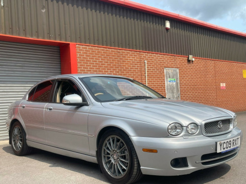 Jaguar X-TYPE  2.2D DPF Sovereign 4dr