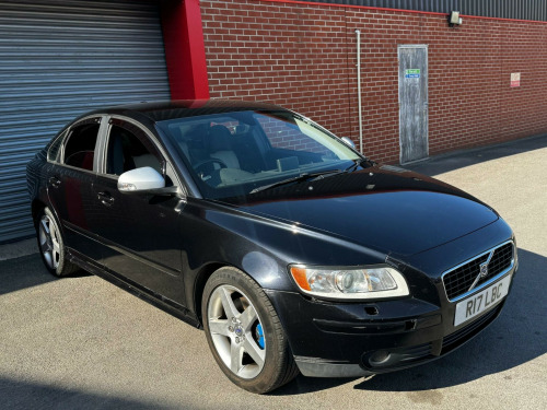 Volvo S40  2.0D R-Design Sport Powershift Euro 4 4dr