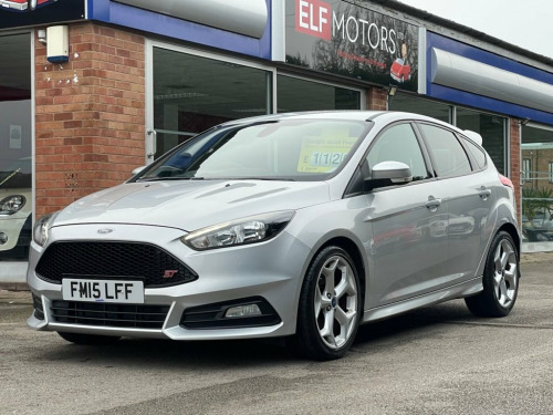 Ford Focus  2.0T EcoBoost ST-2 Hatchback 5dr Petrol Manual Eur