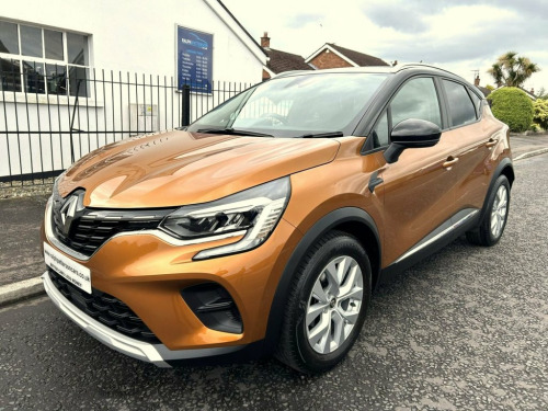 Renault Captur  1.3 TCe Iconic SUV 5dr Petrol Manual Euro 6 (s/s) 
