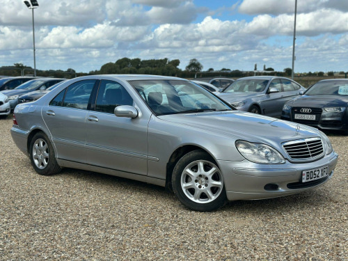 Mercedes-Benz S-Class S320 3.2 S320 4dr