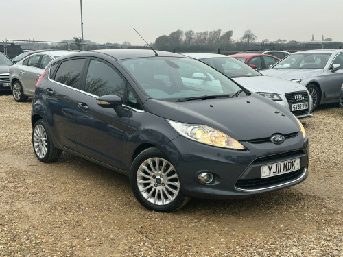 Ford Fiesta  1.4 TDCi DPF Titanium 5dr