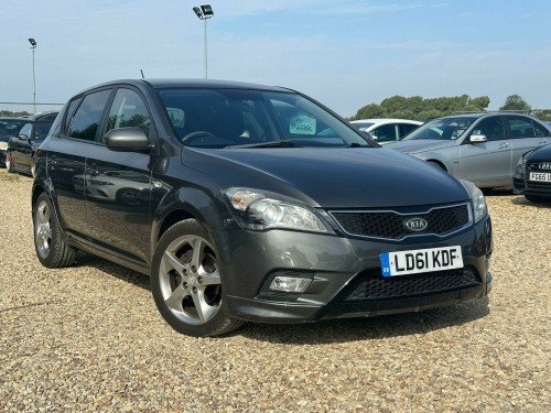 Kia ceed  1.6 CRDi 3 Auto Euro 5 5dr