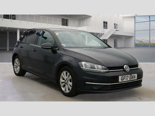 Volkswagen Golf  2.0 TDI BlueMotion Tech SE Nav DSG Euro 6 (s/s) 5dr
