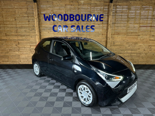 Toyota AYGO  1.0 VVT-i X-Play 5dr