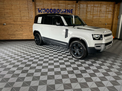 Land Rover 110  3.0 D250 MHEV SE SUV 5dr Diesel Auto 4WD Euro 6 (s/s) (250 ps)