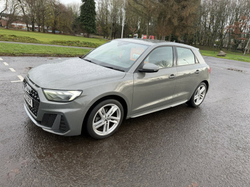 Audi A1  1.5 TFSI 35 S line 