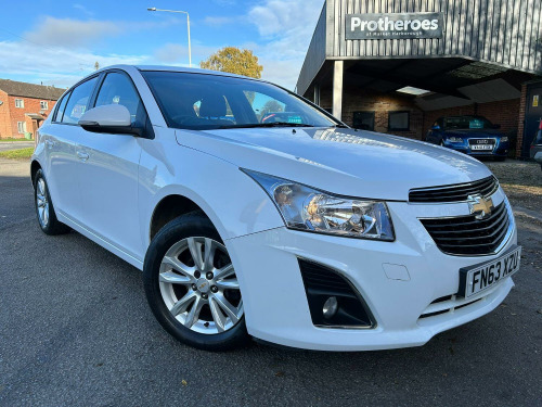 Chevrolet Cruze  1.6 LT