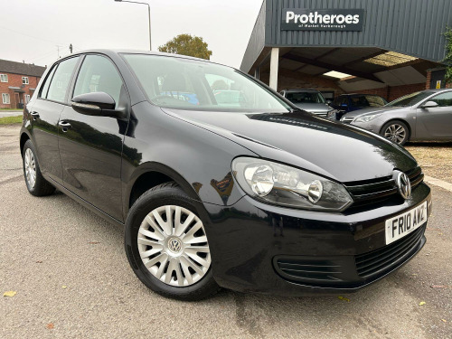 Volkswagen Golf  1.4 TSI S