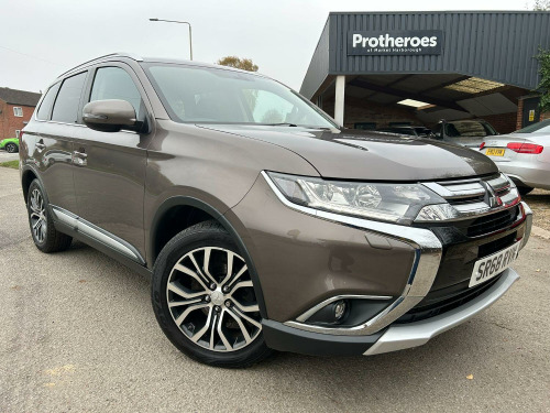 Mitsubishi Outlander  2.2 DI-D 4