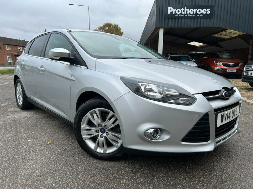 Ford Focus  1.6 T EcoBoost Titanium Navigator