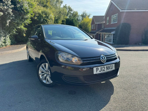 Volkswagen Golf  1.6 TDI Match
