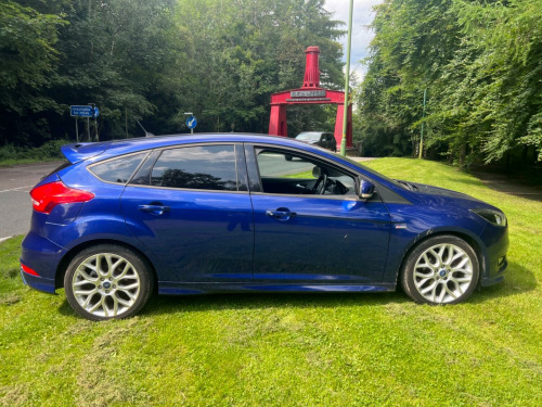 Ford Focus  1.0 T EcoBoost ST-Line